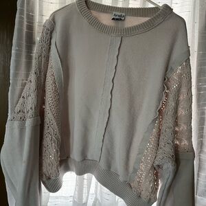 Neutral Arula Lace Sleeve Sweater 1X 16W Altar’d State